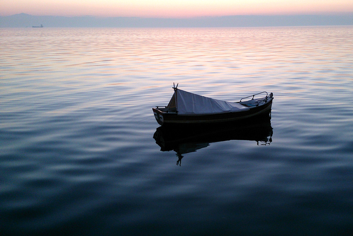 Лодка. Салоники. Греция