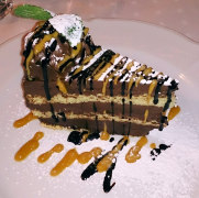 Ресторан Rustico. Шоколадный торт