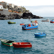 Рыбацкие лодки в Камара де Лобуш. Мадейра, 2016