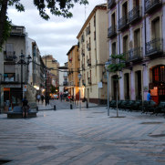 На улицах города Уэска, Испания, 2011