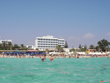 Кипр-2008. Айя Напа. Нисси Бич