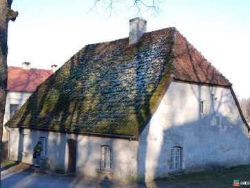 Латвия-2008. Кулдига. Старейшая изба (1670)