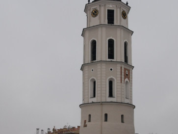 Прибалтика-2009. Вильнюс. Колокольня на Кафедральной площади