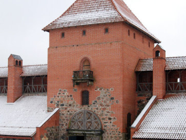 Прибалтика-2009. Тракайский замок. Главный вход