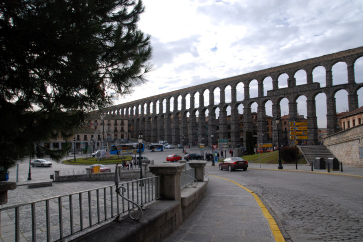 Римский акведук. Сеговия, Испания, 2010