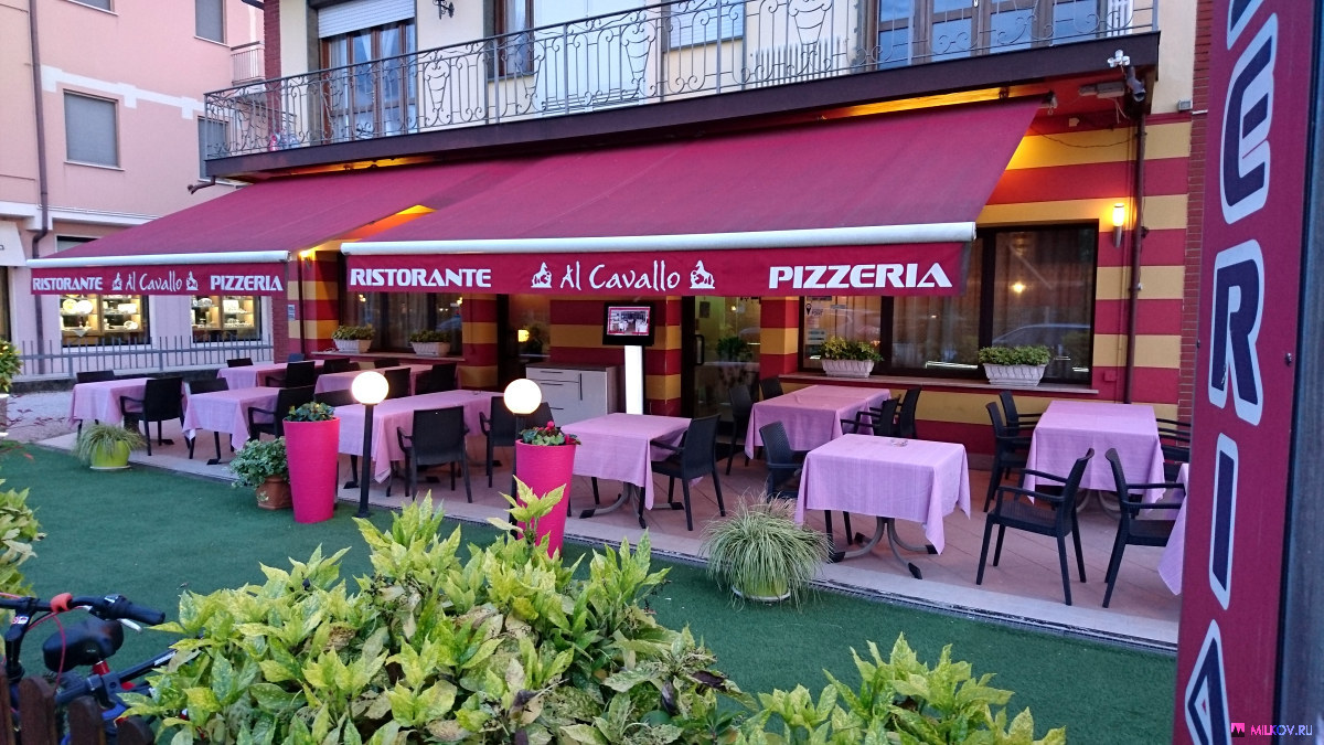 Ресторан Al Cavallo. Сирмионе, Италия, 2018