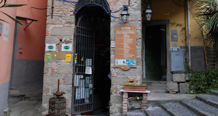 Locanda ca dei duxi. Риомаджоре, Италия, 2011
